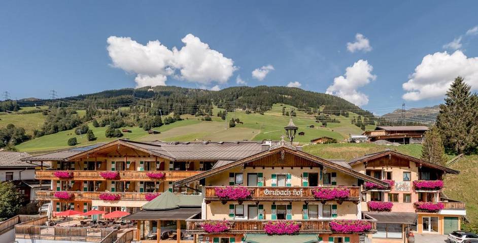 Hôtel pour 2 personnes, avec Balcon et Terrasse ainsi que Jardin et Piscine à Gerlos