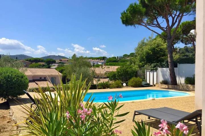 Finca für 6 Personen, mit Garten und Balkon sowie Pool an der Côte d'Azur