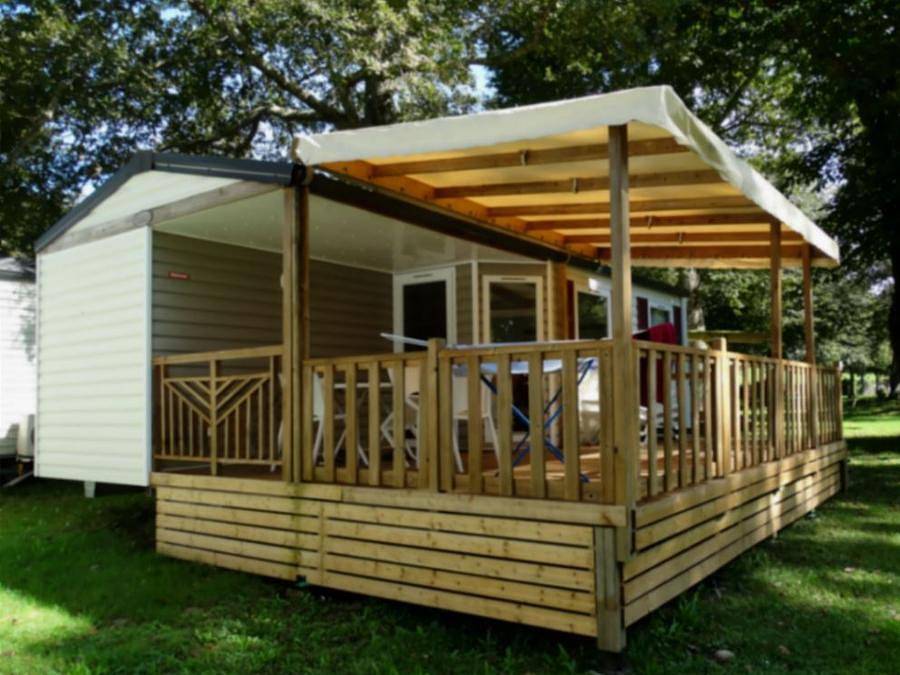 Camping Paradis Ombre des Tilleuls - Mobile home 4 persons - 2-bedroom mobile home Argent (Trigano) in Peyrouse, Hautes-Pyrénées