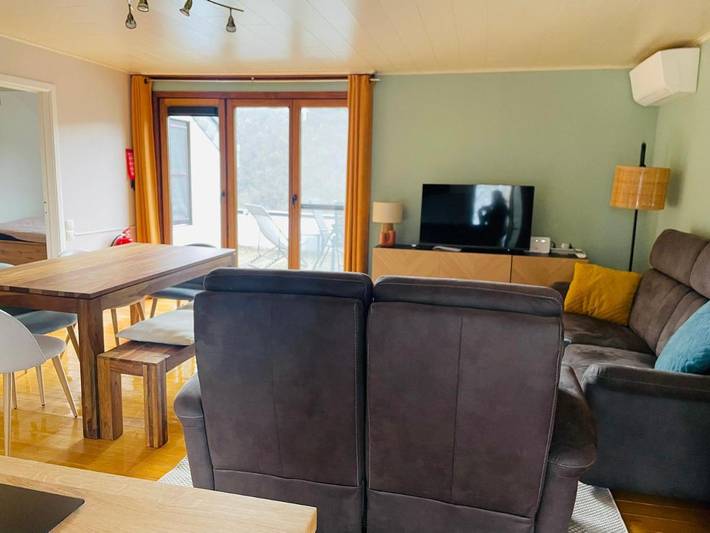 Gîte pour 4 personnes, avec vue et terrasse, animaux acceptés dans Membre - 3