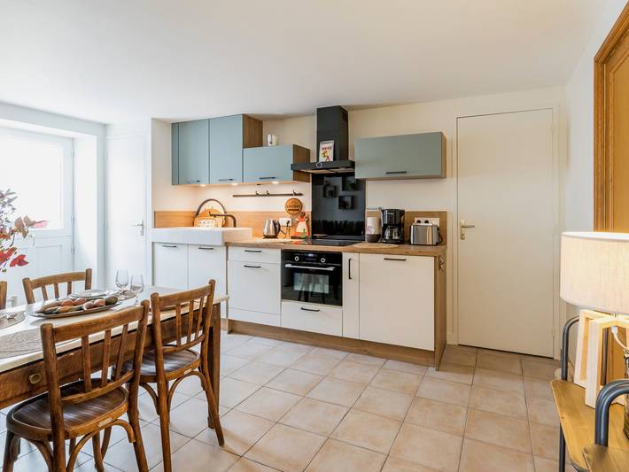 Gîte pour 3 personnes, avec jardin et terrasse à Saint-Lyphard - 4