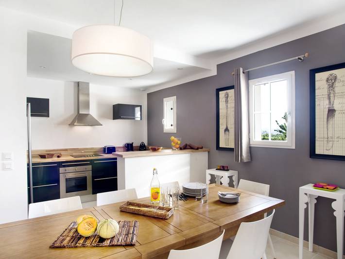 Le Clos Savornin in Saint-Saturnin-lès-Apt, Parque natural regional del Luberon