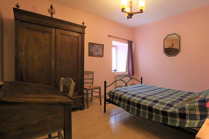 Gîte pour 8 personnes, avec jardin à Chamalières-sur-Loire - 4