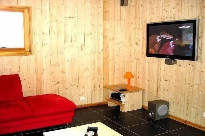 Gîte pour 12 personnes, avec sauna et jacuzzi ainsi que balcon et jardin à Saint-Maurice-sur-Moselle - 3