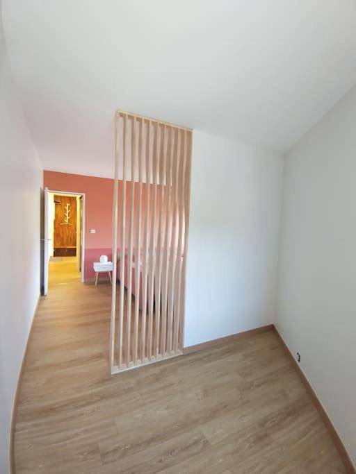 Appartement entier, Two-Bedroom Apartment in Cruseilles, Région de Saint-Julien-en-Genevois