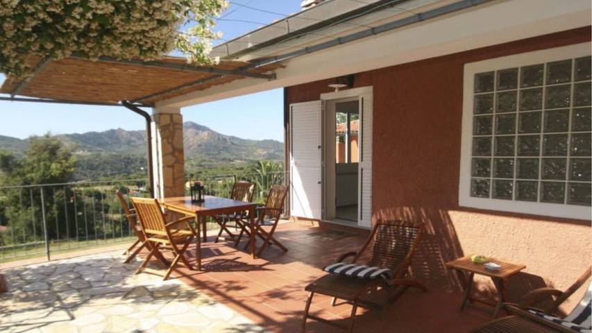 Villa für 4 Personen mit Terrasse in Capoliveri, Toskanischer Archipel