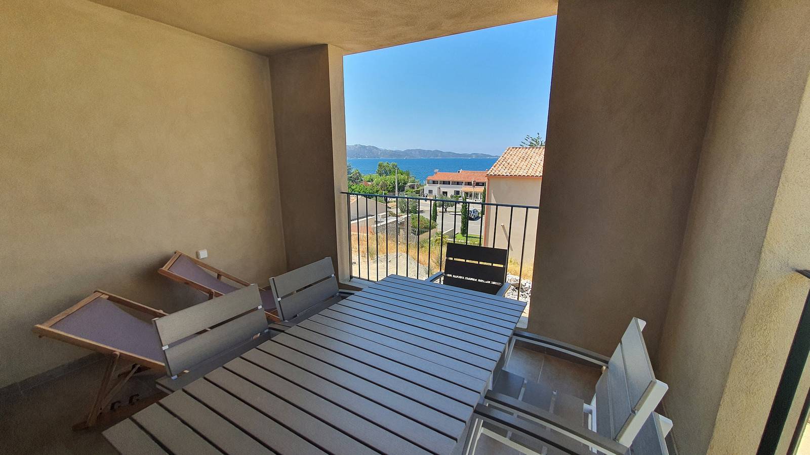Apartamento entero, T2 neuf vue mer, accès plage in Saint-Florent, Region de Calvi