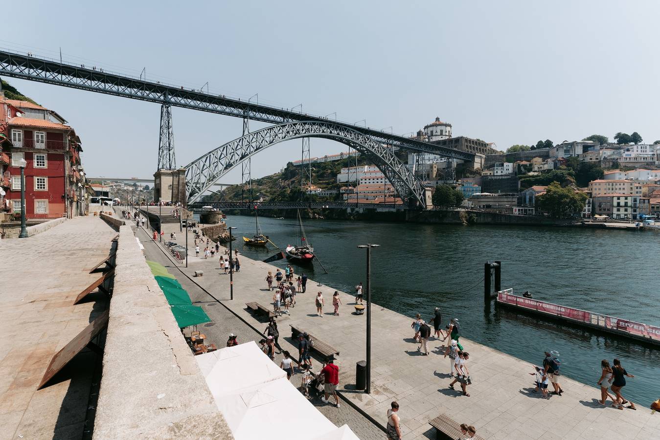 Hel lejlighed, Apartment 'C 2 Quartos Vista Rio' with Wi-Fi and Air Conditioning in Sé (Porto), Porto
