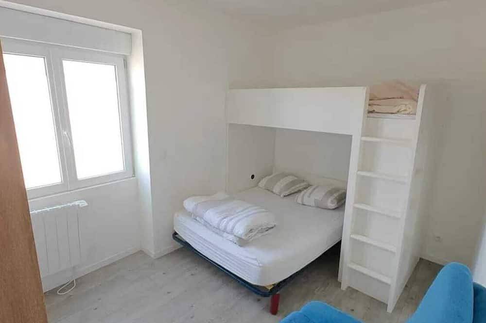 Appartement entier, Le Grand Mauperthuis F4 in Forges (Seine-et-Marne), Seine-et-Marne