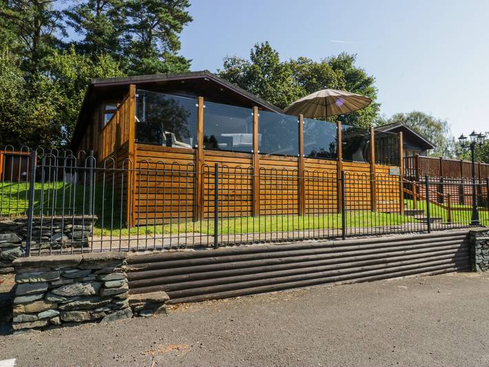 Lodge for 5 people, with garden in White Cross Bay