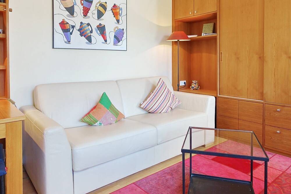 Ganze Wohnung, Haus Silvana, App. 3 - 1-Raum Appartement mit ca. 25m ² Nutzfläche im in Wenningstedt, Sylt