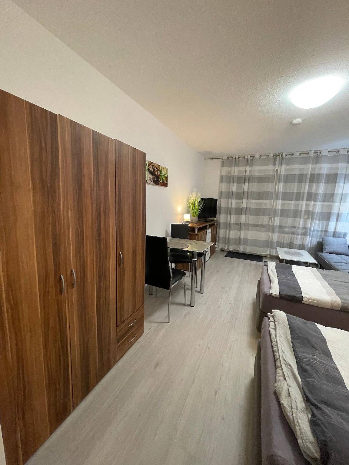 Appartement am Brunnenplatzl mit Bademantelzugang - Appartement am Brunnenplatzl in Bad Griesbach, Bayerische Golf und Thermenland