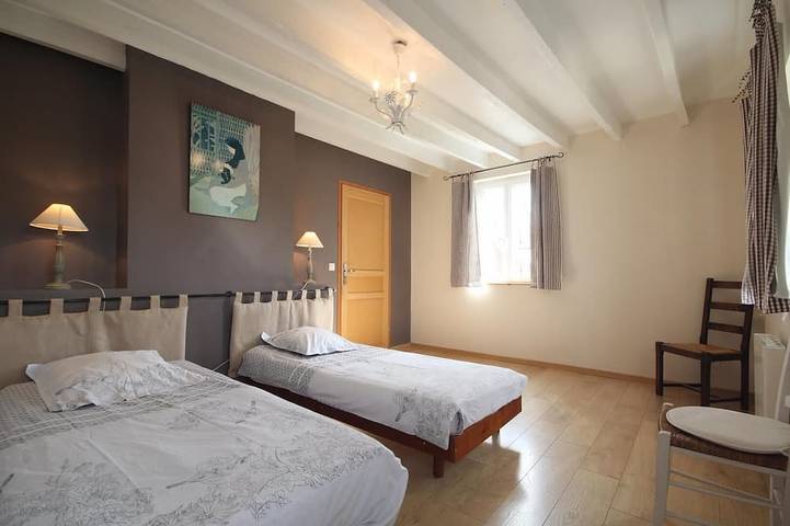 Location de vacances pour 3 personnes, avec Terrasse et Jardin à Isneauville - 2