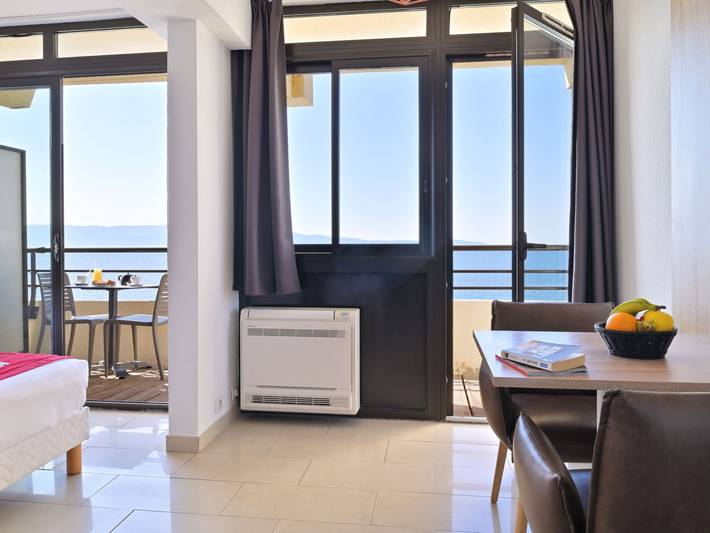 Ferienwohnung für 2 Personen, mit Garten und Sauna sowie Kinderpool, mit Haustier auf Korsika - 4