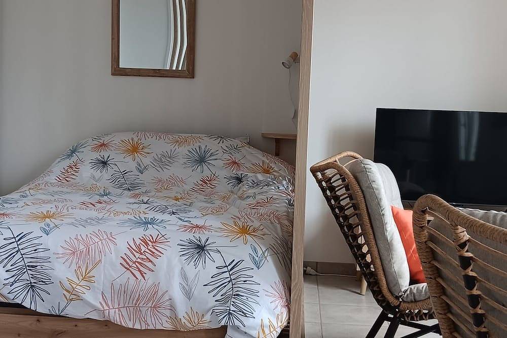 Entire apartment, Ty Bihan or the little shelter for 2 in Barfleur, Cherbourg region