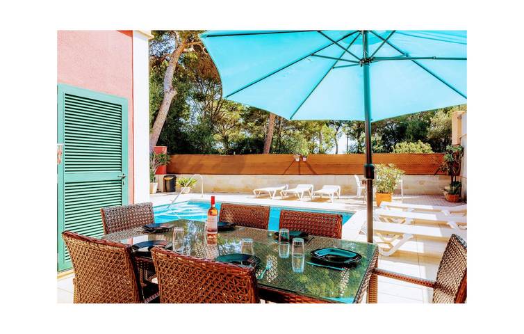 Gemütliches Apartment mit Terrasse, Pool und Grill in Strandnähe in Tolleric, Llucmajor