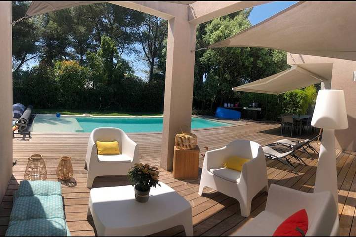 Casa de vacaciones para 6 personas, con terraza y jardín - 1