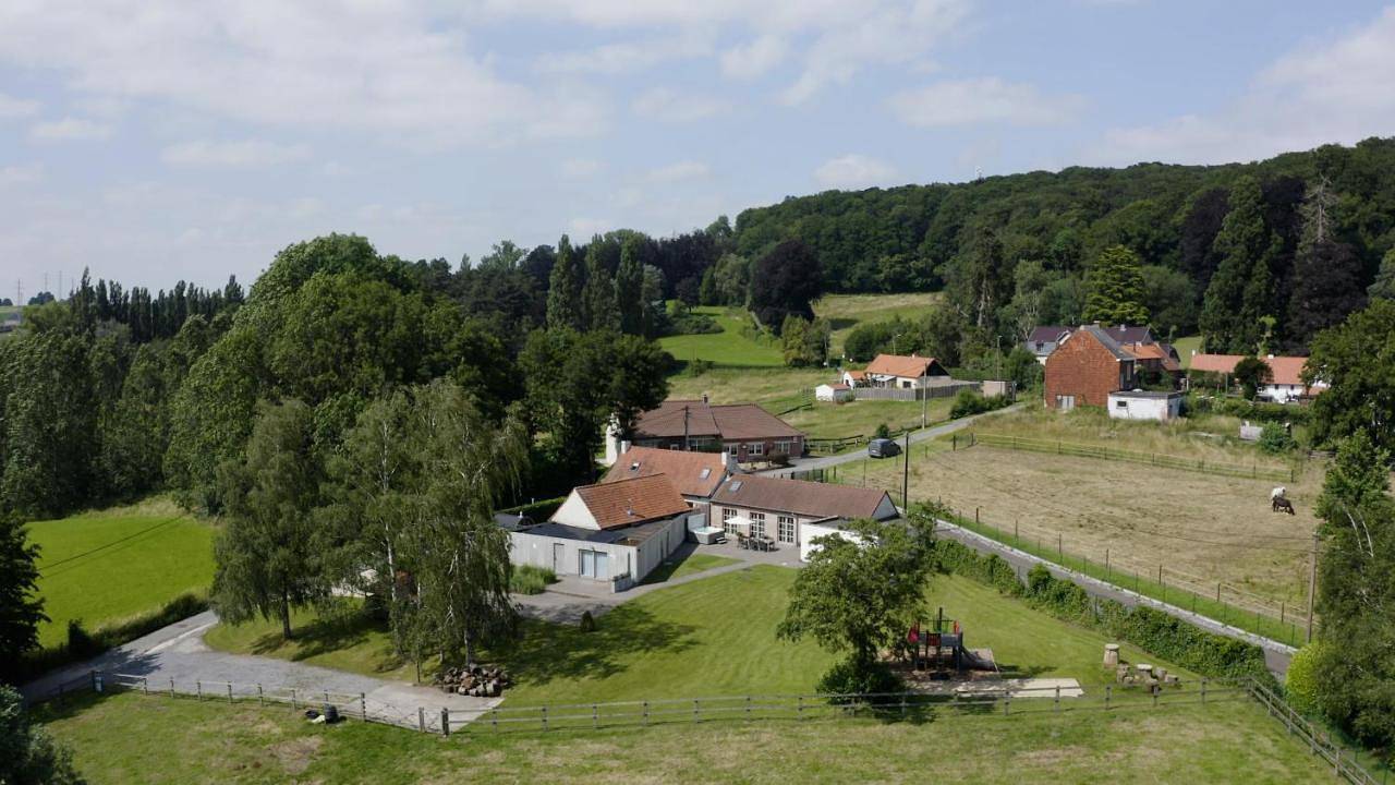 Five-Bedroom House in Renaix, Province de Flandre-Orientale