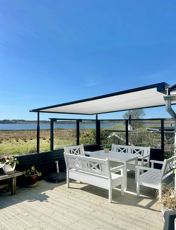 Feriehus for 5 personer, med Terrasse i Limfjorden