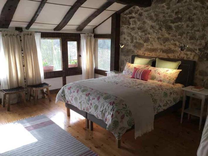 Apartamento para 2 personas, con vistas y terraza en Piloña