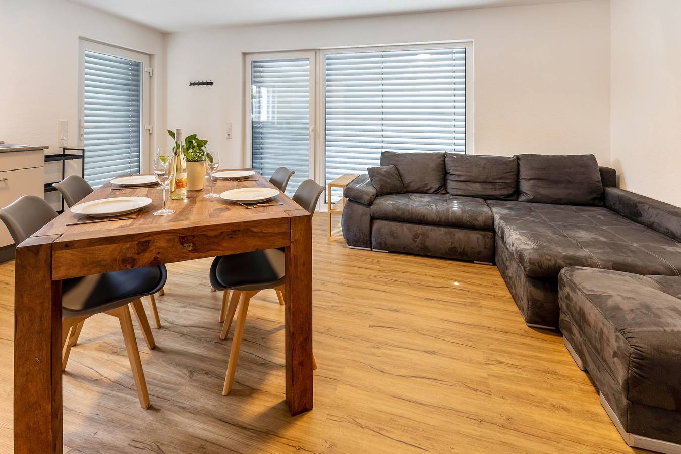 Ganze Wohnung, Ferienwohnung 'Stegmann Horn' mit privater Terrasse und Wlan in Gaienhofen, Untersee