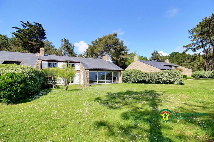 Gîte pour 8 personnes, avec jardin dans Plage de Beg Lann - 3