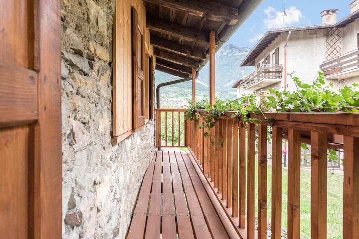 Ferienwohnung für 5 Personen, mit Balkon und Garten in Tenno - 3
