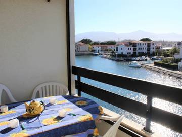 Gîte pour 4 personnes, avec piscine, animaux acceptés dans Plage du pont tournant