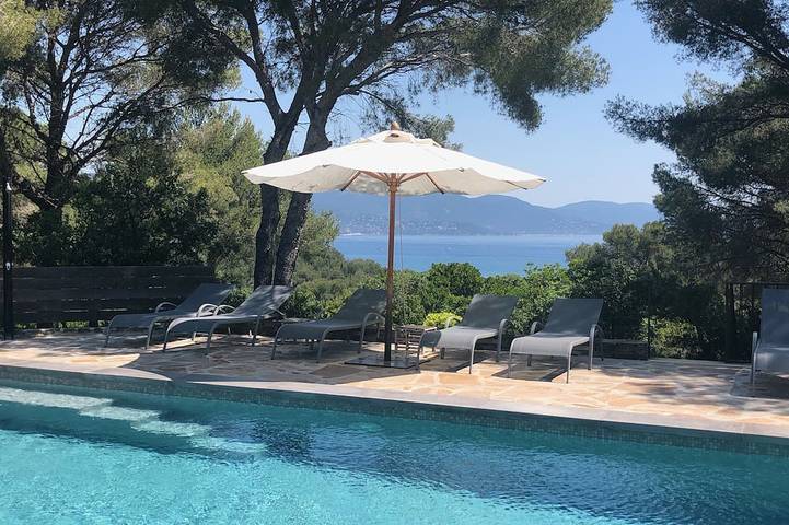 Maison de vacances pour 8 personnes, avec jardin et terrasse dans Cap Bénat