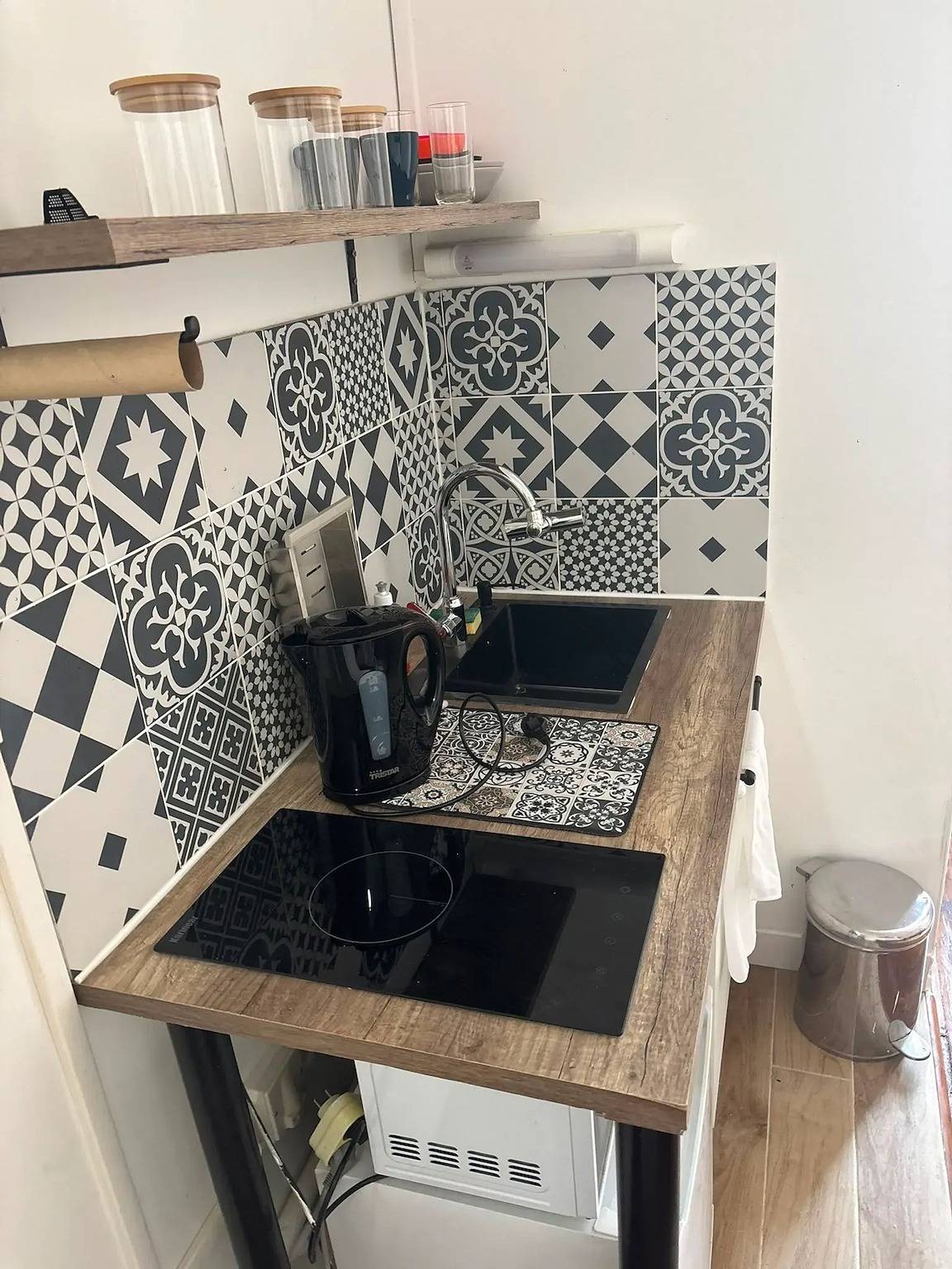 Studio entier, Studio moderne Saint-Ouen-sur-Seine 20 m², vue ville in Saint-Ouen, Seine-Saint-Denis