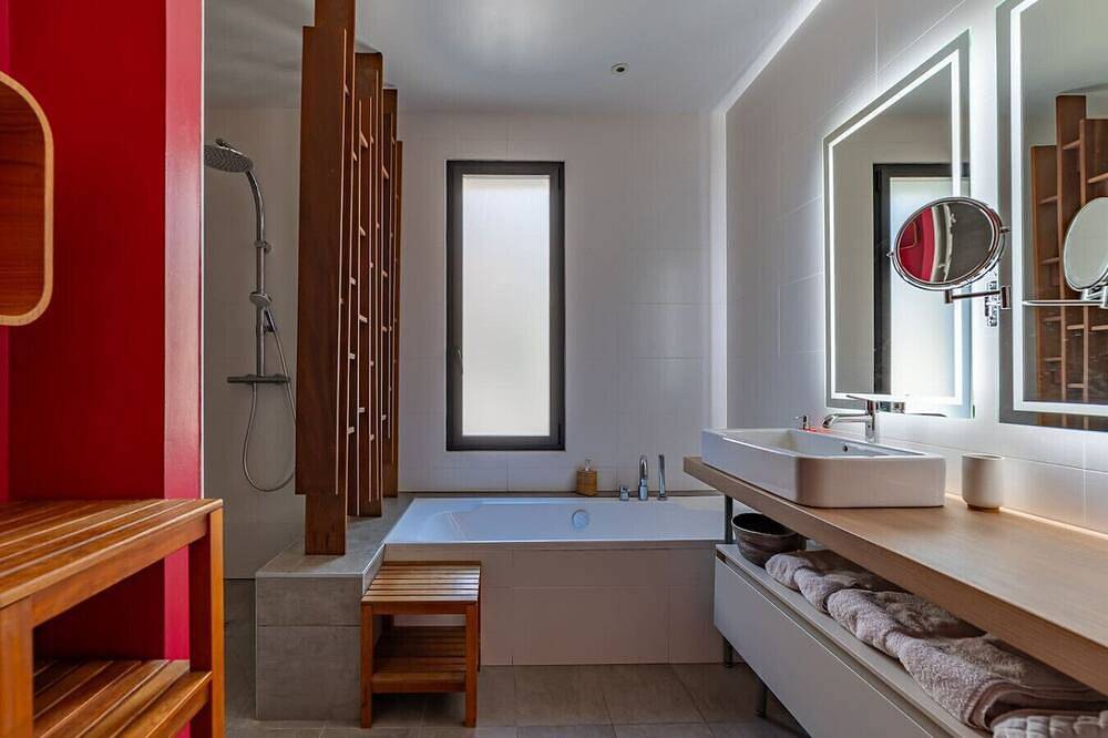 Villa with Private Pool, Montpellier in Hôpitaux-Facultés, Montpellier
