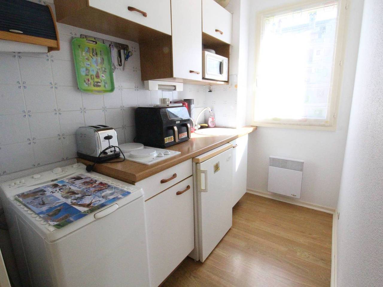 Appartement entier, T2 Centre Luchon - Balcon - Parking Inclus - Animaux Bienvenus in Luchon-Superbagnères, Bagnères-de-Luchon