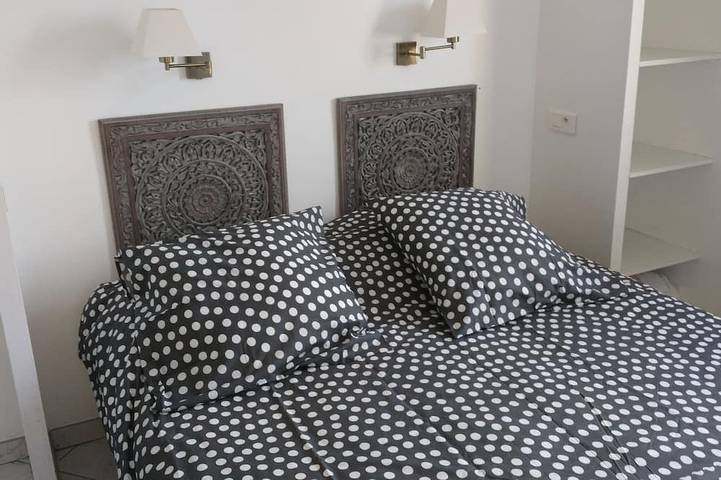 Gîte pour 5 personnes, avec terrasse et jardin dans Plage du Débarquement (La Croix-Valmer) - 3