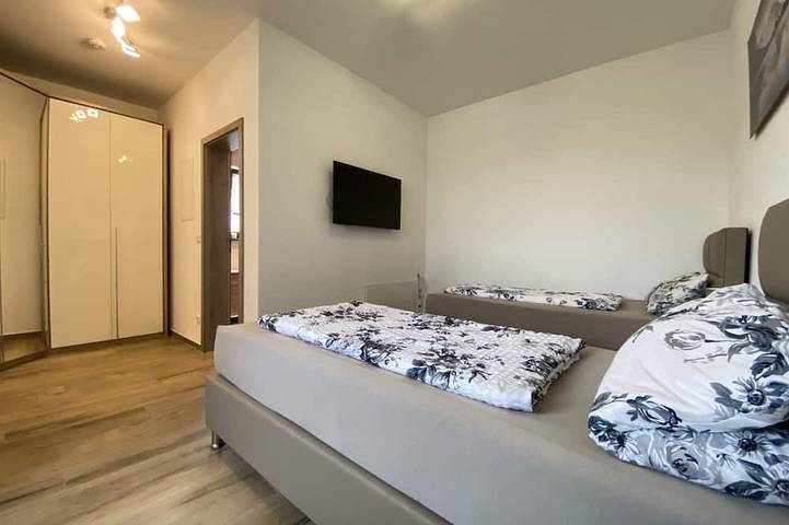Ferienwohnung für 3 Personen, mit Terrasse und Whirlpool in Wackersdorf - 3