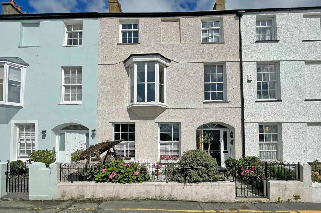 Awel y Mor in Beaumaris, Isle of Anglesey