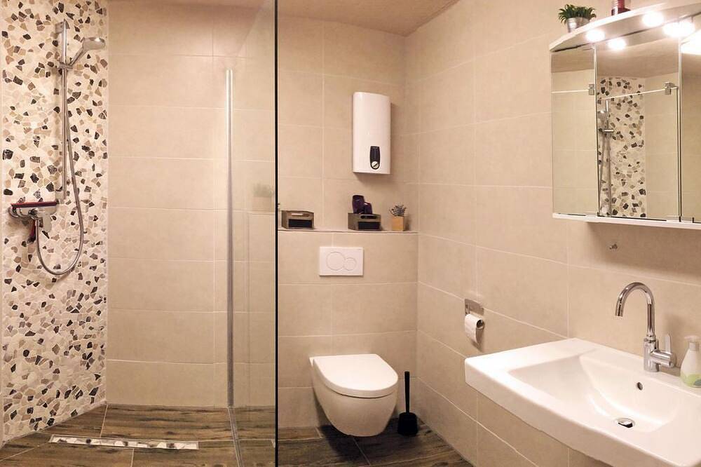 Ganze Wohnung, Ferienwohnung Mira - 2-Bett-Ferienwohnung Dusche/Wc, Balkon in Hillesheim, Vulkaneifel