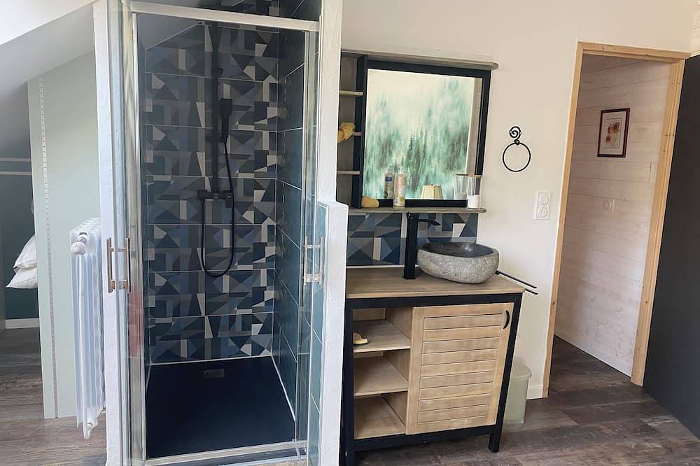 Appartement entier, Gite-Nid spacieux 2* dans le Vercors authentique à proximité de tout in Saint-Julien-en-Vercors, Parc naturel régional du Vercors