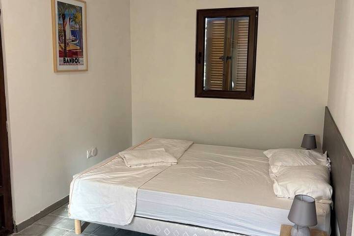 Entire apartment, Vacances à la mer apartments climatisés avec terrasse privative in Cavalière, Le Lavandou