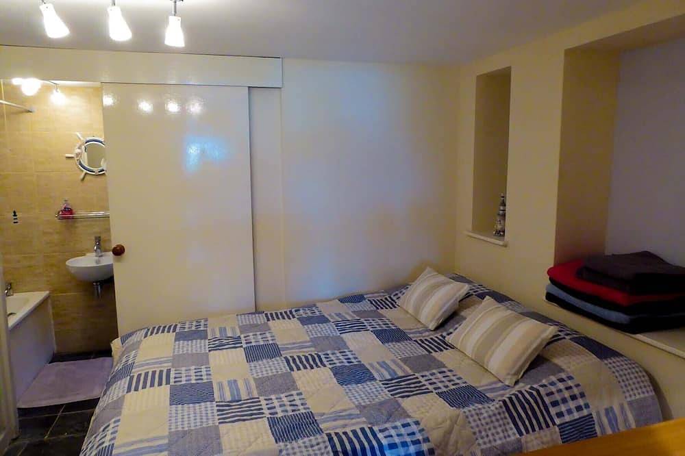 Looe Self Catering, Boutique Ferienhaus Looe mit spektakulärem Blick auf den Hafen in Looe, Cornwall