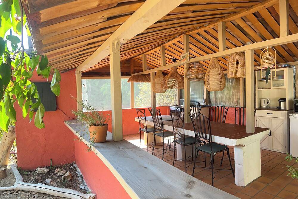 Suite privée en Provence au milieu de la nature et des animaux proche du Verdon in Tavernes, Région de Brignoles