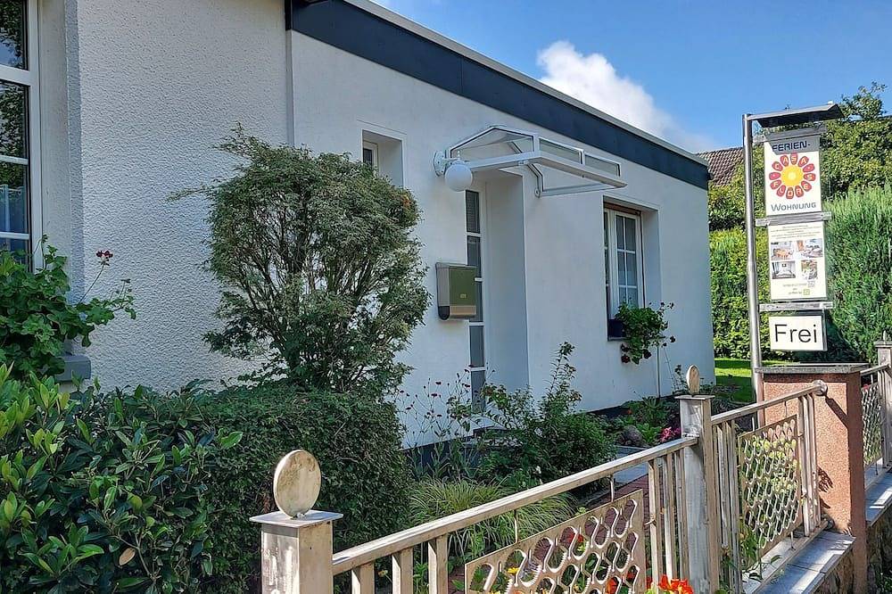 Ganze Wohnung, Ferienwohnung Lüneburger Heide/Allertal - Terrasse/Garten, Heidepark, Vogelpark in Bad Fallingbostel, Landkreis Heidekreis