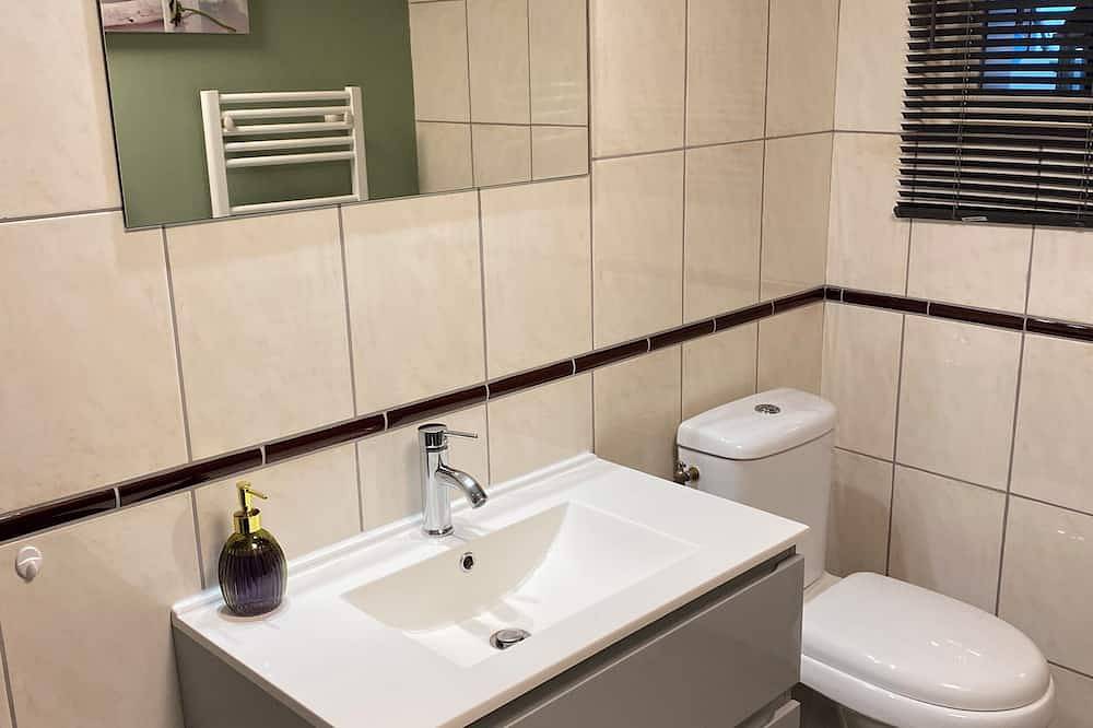 Ganze Wohnung, Quiet apartment very close to Fontenay Abbey in Marmagne, Montbard und Umgebung