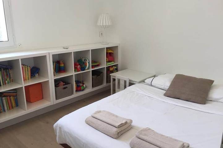 Villa pour 12 personnes, avec jardin, animaux acceptés à Roquefort-les-Pins - 4