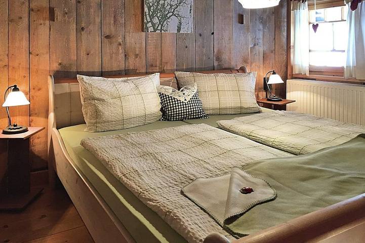 Ferienhaus für 4 Personen, mit Garten und Pool sowie Sauna und Balkon im Schwarzwald - 4