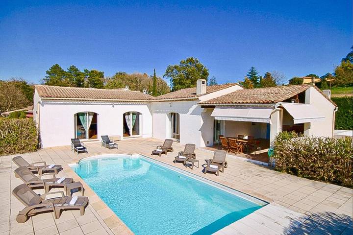 Chalet para 8 personas, con piscina y jardín - 1