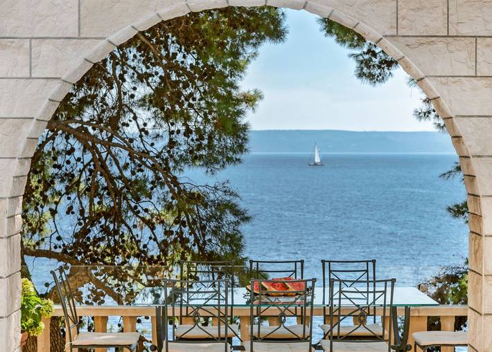 Villa pour 14 personnes, avec jardin ainsi que terrasse et jacuzzi à Sumartin - 3
