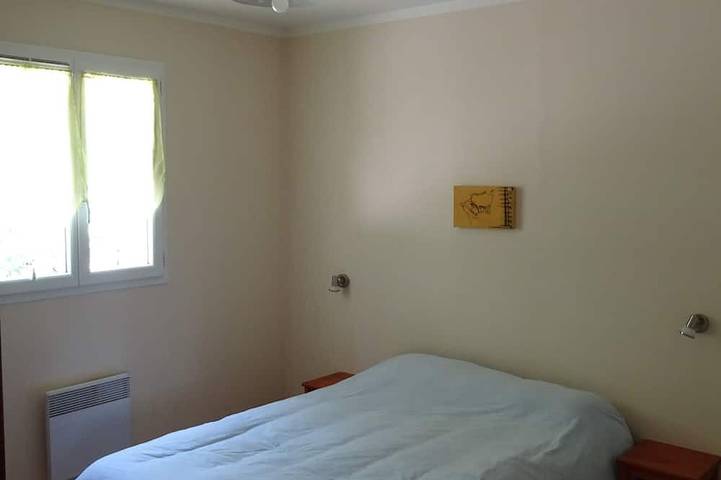 Location de vacances pour 6 personnes, avec terrasse et jardin, animaux acceptés à Auriac-du-Périgord - 2