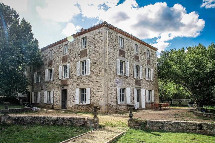 Maison de vacances pour 14 personnes, avec piscine et jardin