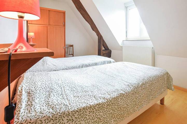 Location de vacances pour 12 personnes, avec jardin à Montchamp - 4