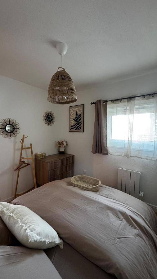 Gîte pour 4 personnes, avec vue ainsi que jardin et piscine à Saint-Laurent-en-Grandvaux - 3